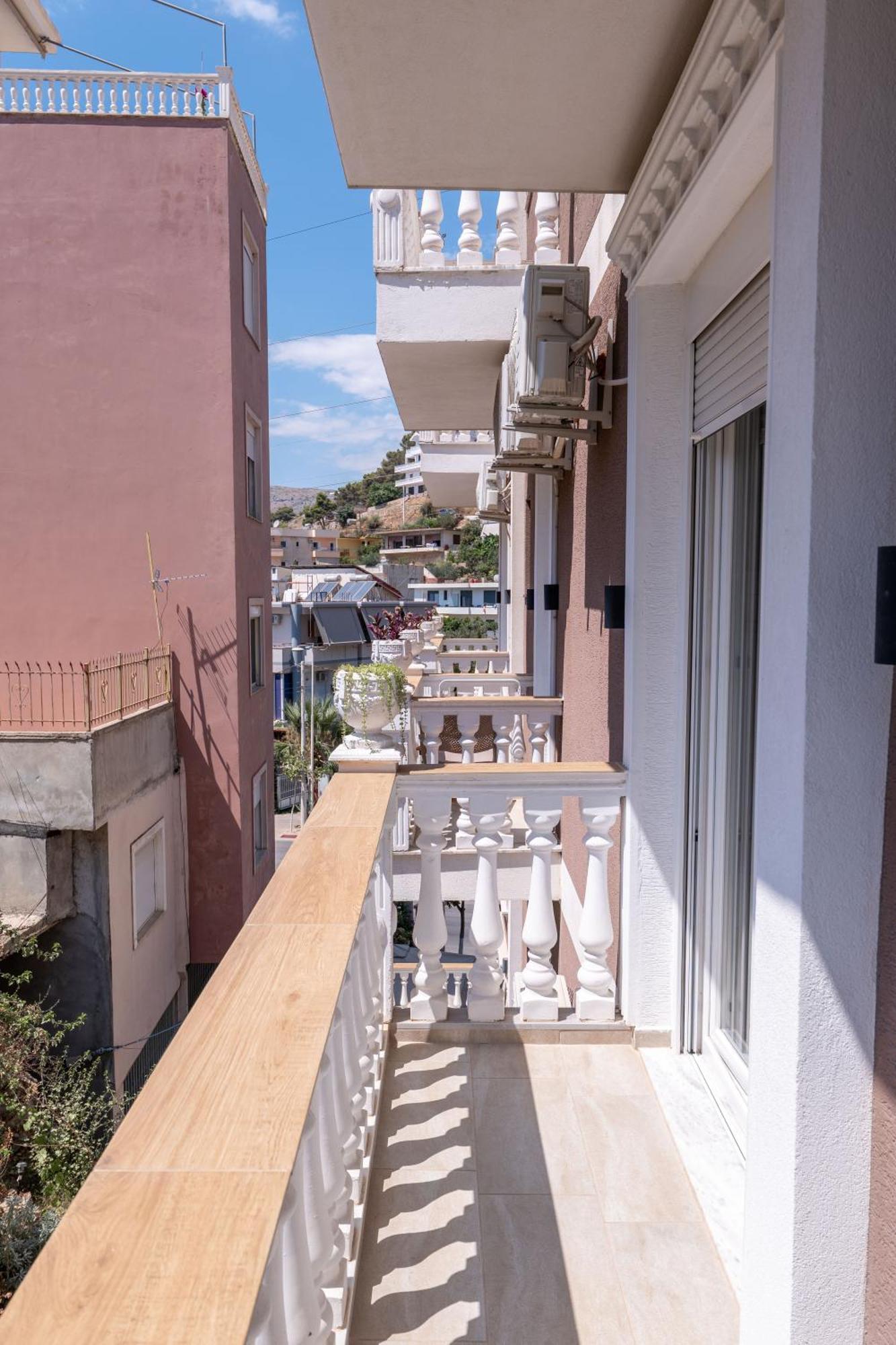 Hotel Elite Sarande Exterior photo